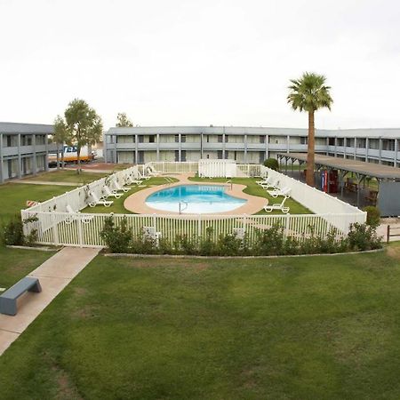 Ez 8 Motel Airporter Феникс Экстерьер фото